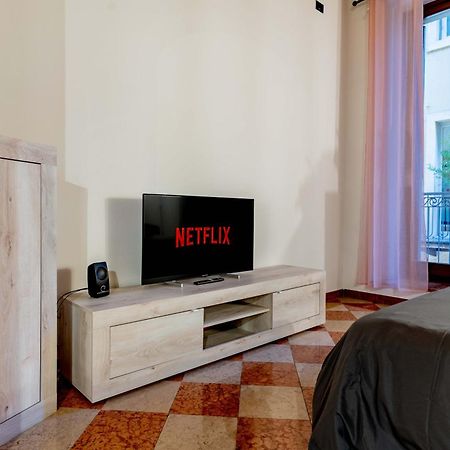 -Near Arena & Giuletta- Pet Friendly Mazzini Palace Verona Eksteriør billede