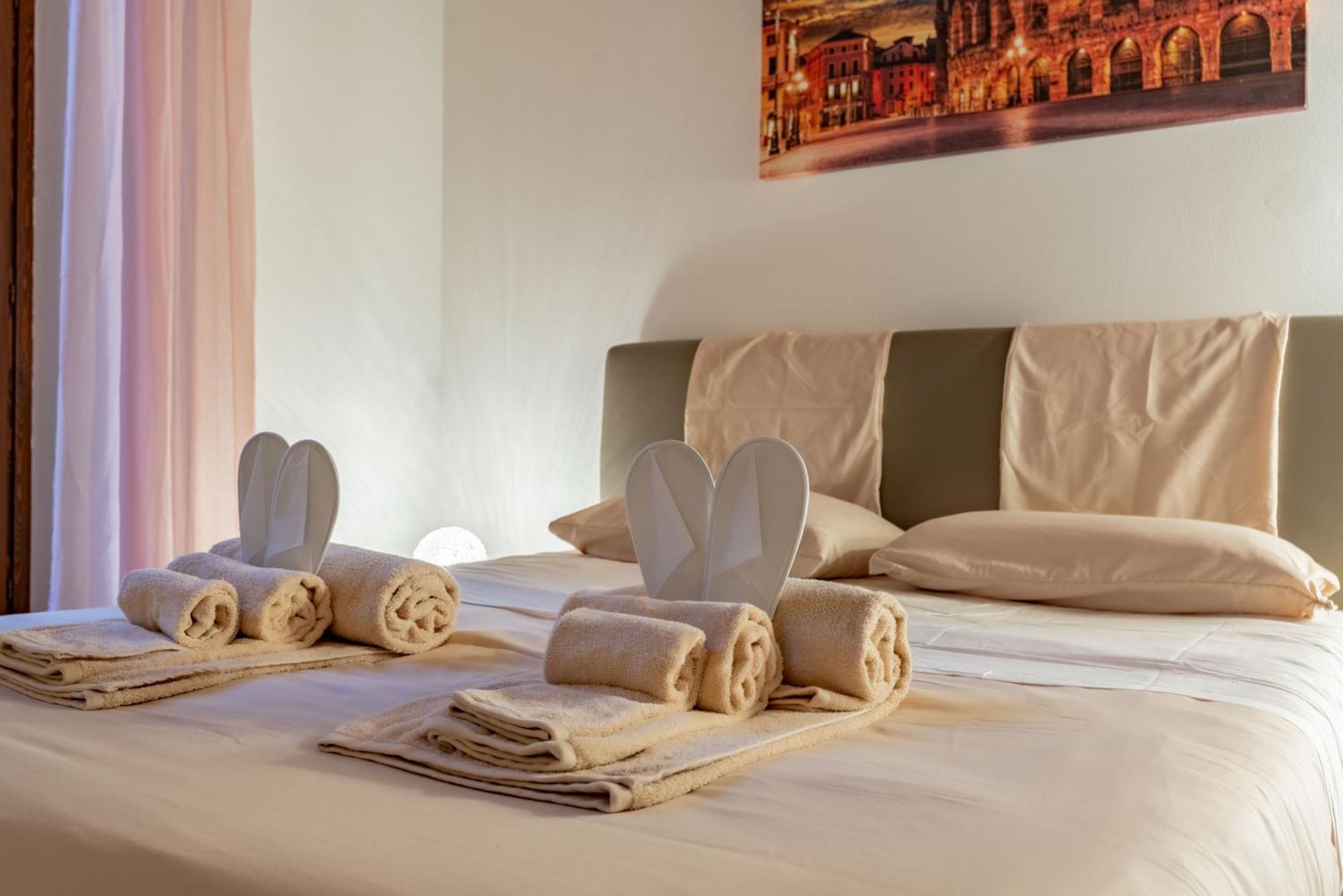 -Near Arena & Giuletta- Pet Friendly Mazzini Palace Verona Eksteriør billede