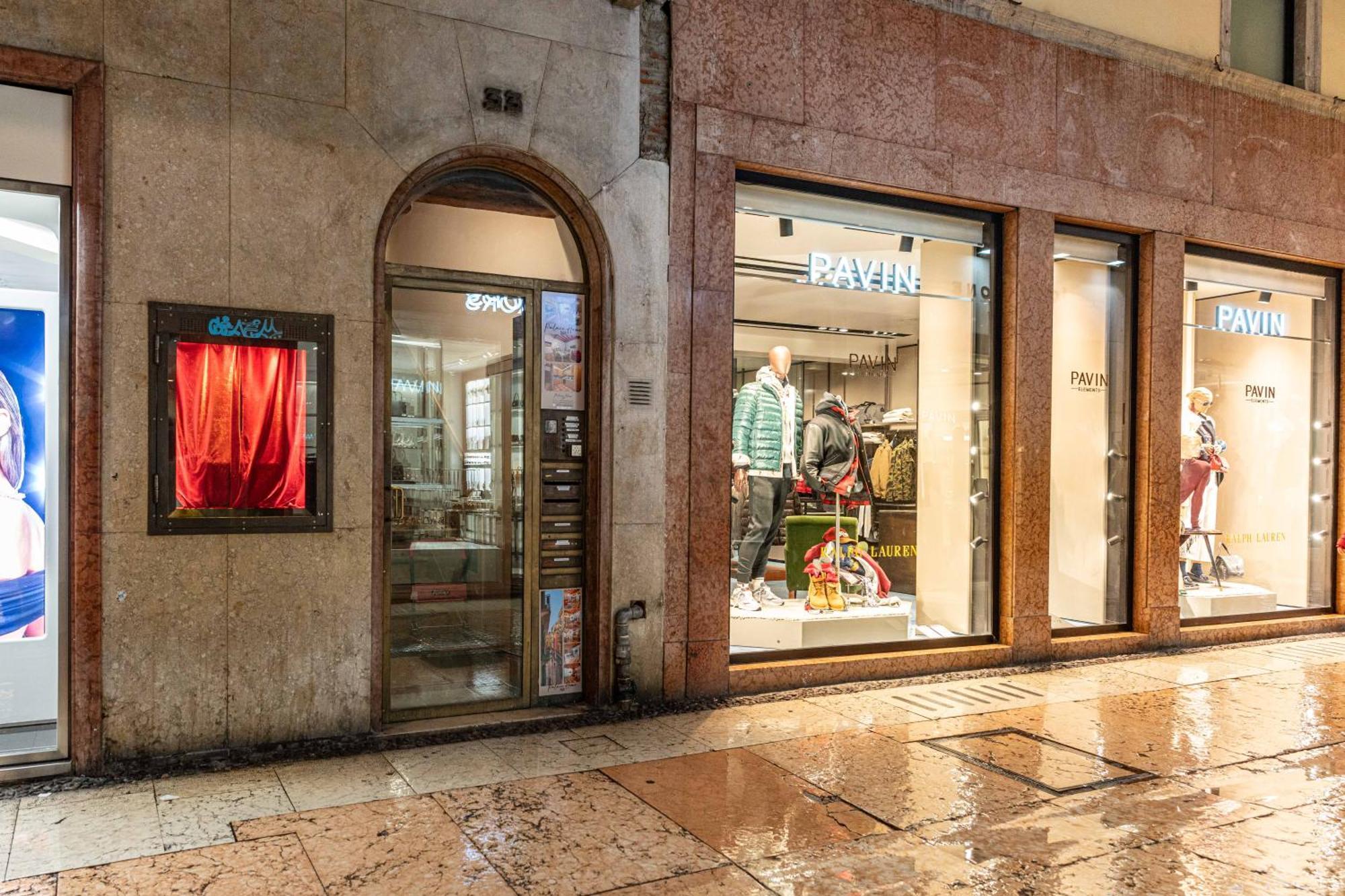 -Near Arena & Giuletta- Pet Friendly Mazzini Palace Verona Eksteriør billede