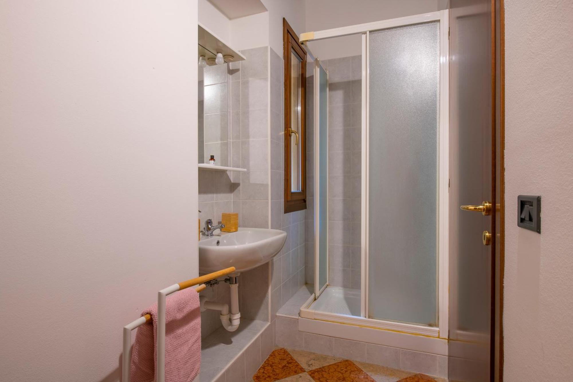 -Near Arena & Giuletta- Pet Friendly Mazzini Palace Verona Eksteriør billede